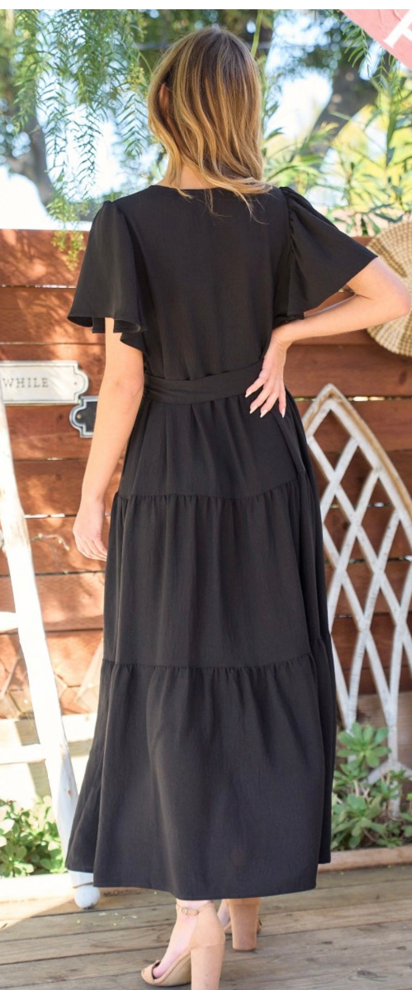 Beautiful long black dress with belt and pockets